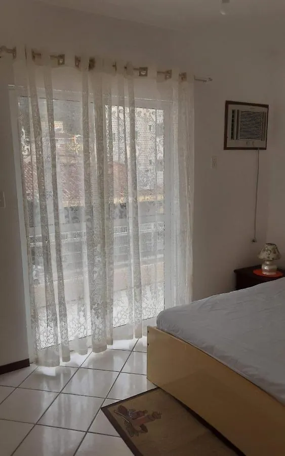 Residencial Costumes Brasileiras Canario Bombinhas Apartment