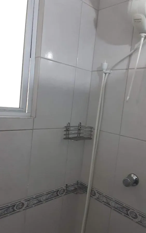 Residencial Costumes Brasileiras Canario Bombinhas 0*,